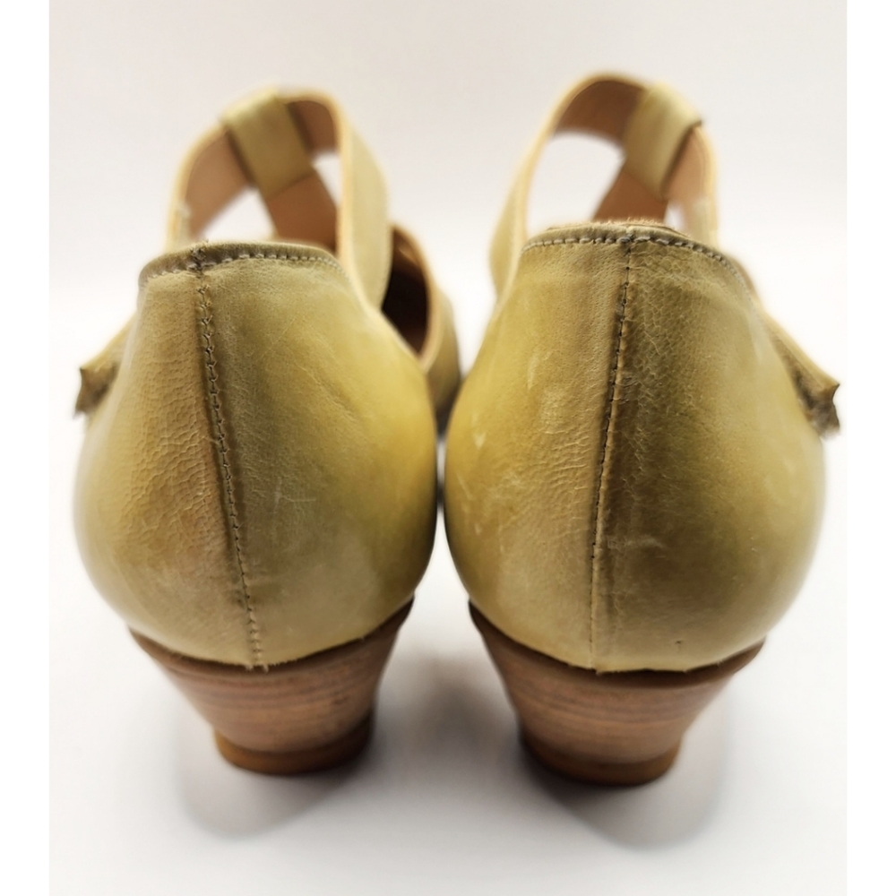 Fidji Shoes V096 velcro sandals low heel NWOB T-Strap - Picture 3 of 6